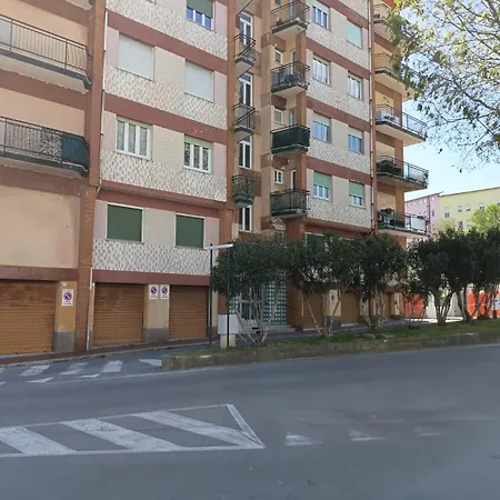 公寓 Casa Luminosa 瓦多利古雷